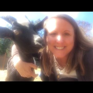 Meet your Posher, Alicia